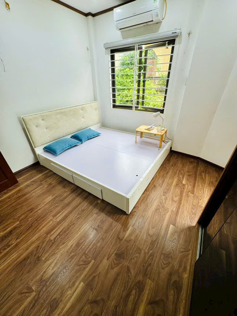 SIÊU PHẨM NGUYỄN CHÍNH – CĂN GÓC 6 TẦNG, Ô TÔ VÀO NHÀ, SÂN VƯỜN ĐẲNG CẤP – GIÁ 11,95 TỶ